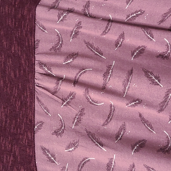 Mixed media top. - Picture 4 of 6